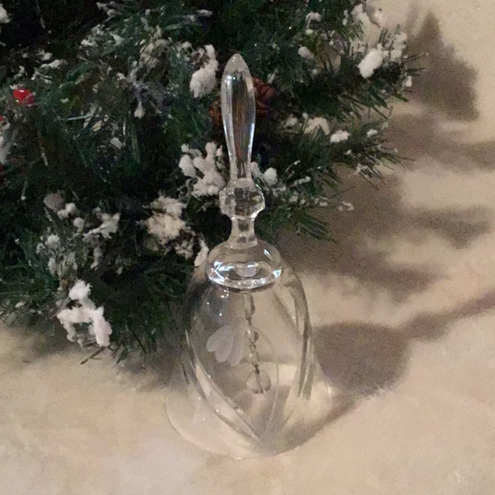 Cor Snowdrop‎ Table Bell- Germany
